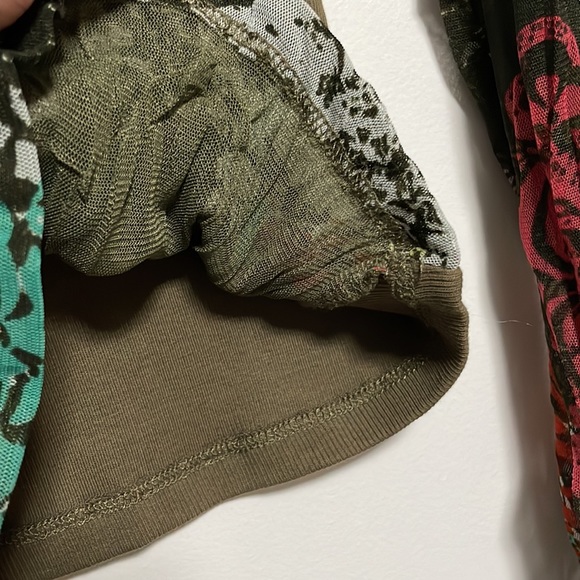 Marc Aurel- Women’s printed top - Size 38 - Picture 7 of 7